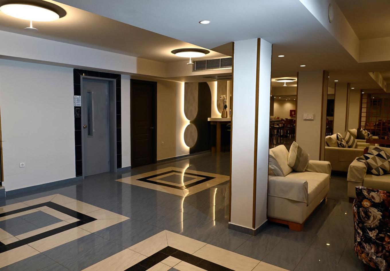 Apollon Hotel تولو المظهر الخارجي الصورة