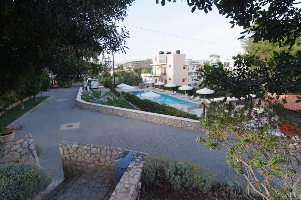 Apollon Hotel تولو المظهر الخارجي الصورة