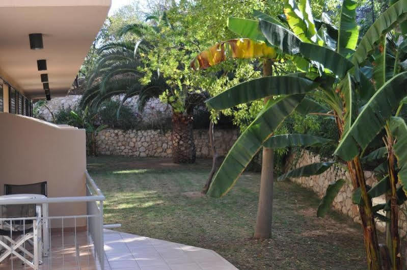 Apollon Hotel تولو المظهر الخارجي الصورة
